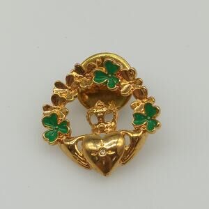 Avon Irish Claddagh Friendship Heart Hands Clover Crown Pin Gold Tone